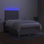 Cama box spring con colchón y LED tela gris claro 120x190 cm