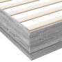 Estructura de cama madera de ingeniería gris Sonoma 200x200 cm de vidaXL, Camas y somieres - Ref: Foro24-3209833, Precio: 141...