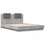 Cama con cabecero madera de ingeniería gris hormigón 140x200 cm de vidaXL, Camas y somieres - Ref: Foro24-3209922, Precio: 17...