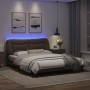 Estructura de cama con luces LED cuero PE marrón 160x200 cm de vidaXL, Camas y somieres - Ref: Foro24-3213943, Precio: 269,90...