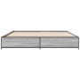 Estructura cama madera ingeniería metal gris Sonoma 200x200 cm de vidaXL, Camas y somieres - Ref: Foro24-3279825, Precio: 141...