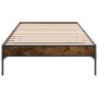 Estructura cama madera ingeniería metal roble ahumado 90x200 cm de vidaXL, Camas y somieres - Ref: Foro24-845033, Precio: 72,...