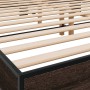 Oak brown metal engineered wood bed frame 200x200 cm by vidaXL, Beds and slatted bases - Ref: Foro24-3280221, Price: 145,05 €...