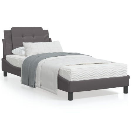 Cama con colchón cuero sintético gris 90x200 cm de vidaXL, Camas y somieres - Ref: Foro24-3208841, Precio: 278,49 €, Descuent...