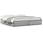 Estructura cama madera ingeniería metal gris Sonoma 180x200 cm de vidaXL, Camas y somieres - Ref: Foro24-3279830, Precio: 143...