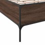 Oak brown metal engineered wood bed frame 140x190 cm by vidaXL, Beds and slatted bases - Ref: Foro24-3279811, Price: 141,34 €...