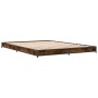 Estructura cama madera ingeniería metal roble ahumado 135x190cm de vidaXL, Camas y somieres - Ref: Foro24-845163, Precio: 84,...