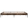 Estructura cama madera ingeniería metal roble ahumado 140x200cm de vidaXL, Camas y somieres - Ref: Foro24-845018, Precio: 104...