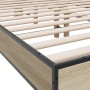 Estructura cama madera ingeniería metal roble Sonoma 135x190 cm de vidaXL, Camas y somieres - Ref: Foro24-3280208, Precio: 15...