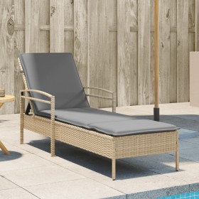 Lounger with beige synthetic rattan cushion 63x200x81 cm by vidaXL, Loungers - Ref: Foro24-368302, Price: 168,99 €, Discount: %