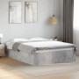 Estructura de cama madera de ingeniería gris hormigón 140x190cm de vidaXL, Camas y somieres - Ref: Foro24-3281031, Precio: 12...