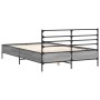 Estructura cama madera ingeniería metal gris Sonoma 135x190 cm de vidaXL, Camas y somieres - Ref: Foro24-3280075, Precio: 147...