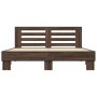 Engineered wood bed frame oak brown metal 160x200 cm by vidaXL, Beds and slatted bases - Ref: Foro24-3280096, Price: 165,01 €...