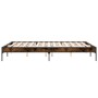 Estructura cama madera ingeniería metal roble ahumado 160x200cm de vidaXL, Camas y somieres - Ref: Foro24-845008, Precio: 106...