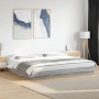 Estructura de cama con luces LED madera gris Sonoma 200x200 cm de vidaXL, Camas y somieres - Ref: Foro24-3281075, Precio: 227...