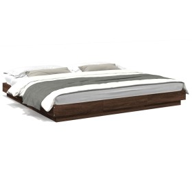 Oak brown engineered wood bed frame 200x200 cm by vidaXL, Beds and slatted bases - Ref: Foro24-3281167, Price: 178,99 €, Disc...