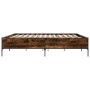 Estructura cama madera ingeniería metal roble ahumado 180x200cm de vidaXL, Camas y somieres - Ref: Foro24-3279784, Precio: 14...