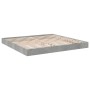 Estructura de cama madera de ingeniería gris hormigón 200x200cm de vidaXL, Camas y somieres - Ref: Foro24-841996, Precio: 89,...