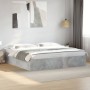 Estructura de cama madera de ingeniería gris hormigón 180x200cm de vidaXL, Camas y somieres - Ref: Foro24-3280996, Precio: 13...