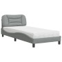 Cama con colchón tela gris claro 90x190 cm de vidaXL, Camas y somieres - Ref: Foro24-3208499, Precio: 279,99 €, Descuento: %