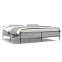 Estructura cama madera ingeniería metal gris Sonoma 200x200 cm de vidaXL, Camas y somieres - Ref: Foro24-3279780, Precio: 152...