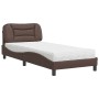 Cama con colchón cuero sintético marrón 90x200 cm de vidaXL, Camas y somieres - Ref: Foro24-3208698, Precio: 307,40 €, Descue...