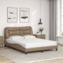 Estructura de cama con LED cuero sintético capuchino 120x200 cm de , Camas y somieres - Ref: Foro24-3213924, Precio: 229,39 €...