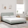 Bed frame with light gray velvet and LED lights 140x190 cm by , Beds and slatted bases - Ref: Foro24-3213775, Price: 188,76 €...