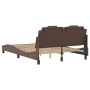 Estructura cama con luces LED cuero sintético marrón 140x200 cm de , Camas y somieres - Ref: Foro24-3214024, Precio: 222,57 €...