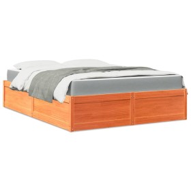 Bed with solid pine wood frame and brown wax finish mattress 140x200 cm by , Beds and slatted bases - Ref: Foro24-3281936, Pr...