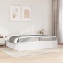 Cama con colchón madera maciza de pino blanca 200x200 cm de , Camas y somieres - Ref: Foro24-3281923, Precio: 507,62 €, Descu...