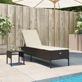 Lounger with cushion and brown synthetic rattan side table by , Loungers - Ref: Foro24-4002729, Price: 164,99 €, Discount: %