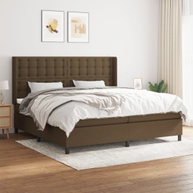 Cama box spring con colchón tela marrón oscuro 200x200 cm de , Camas y somieres - Ref: Foro24-3131780, Precio: 626,99 €, Desc...