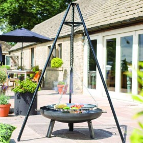 RedFire Grill with black tripod 172 cm BBQ TRIPOD by RedFire, Barbecues - Ref: Foro24-411811, Price: 114,99 €, Discount: %