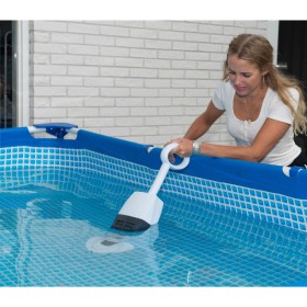 Infinite Spa Battery-Powered Handheld Pool and Hot Tub Cleaner by Infinite Spa, Pool cleaners and vacuum cleaners - Ref: Foro...