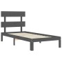 Estructura de cama con cabecero madera maciza gris 90x200 cm de vidaXL, Camas y somieres - Ref: Foro24-3193518, Precio: 104,7...