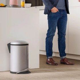 Hailo Harmony stainless steel pedal bin M 12L by Hailo, Garbage cans and trash cans - Ref: Foro24-434065, Price: 90,50 €, Dis...