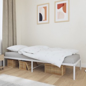 Estructura de cama de metal blanco 80x200 cm de vidaXL, Camas y somieres - Ref: Foro24-350904, Precio: 72,99 €, Descuento: %