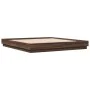 Estructura de cama madera de ingeniería marrón roble 200x200 cm de , Camas y somieres - Ref: Foro24-3209834, Precio: 157,97 €...