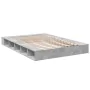 Estructura de cama madera de ingeniería gris hormigón 150x200cm de vidaXL, Camas y somieres - Ref: Foro24-3280471, Precio: 16...