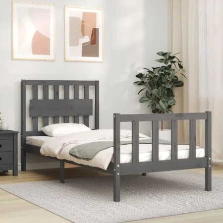 Estructura de cama con cabecero madera maciza gris de vidaXL, Camas y somieres - Ref: Foro24-3192393, Precio: 107,96 €, Descu...